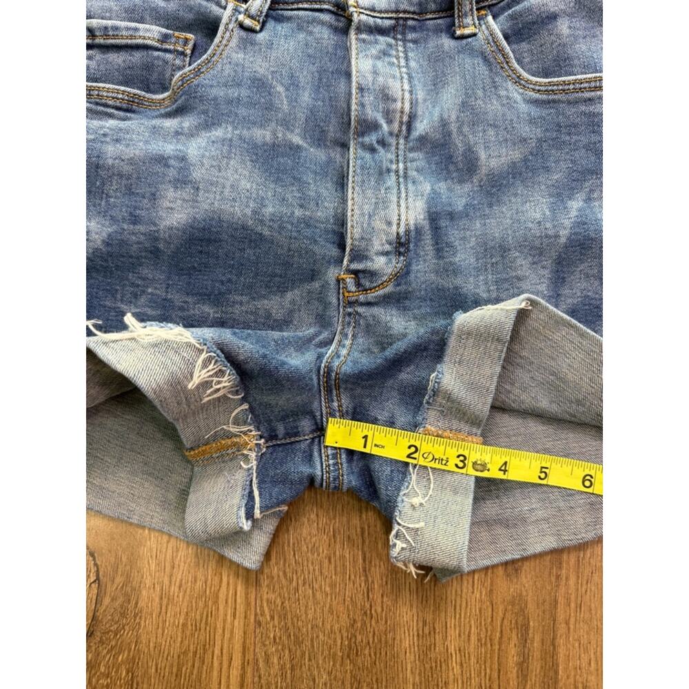 Anthropologie Pilcro Denim Shorts Cuffed Raw Hem Distressed Mid Rise Size 30 - Picture 12 of 12